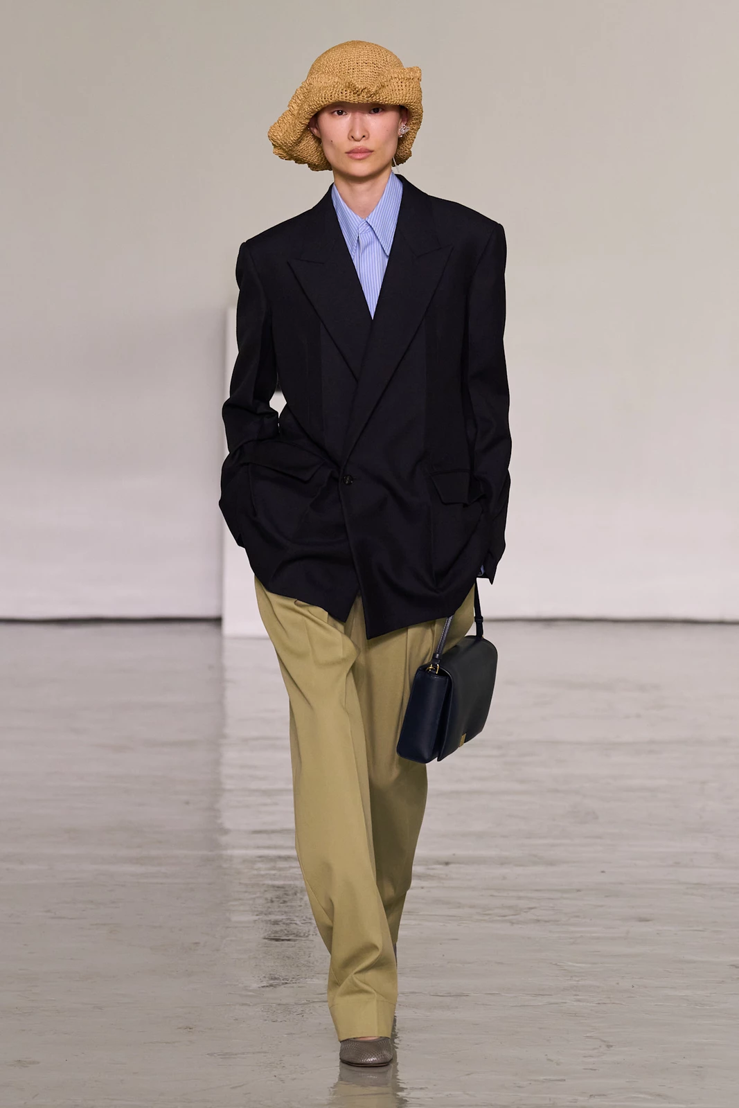 Bottega Veneta S27 010