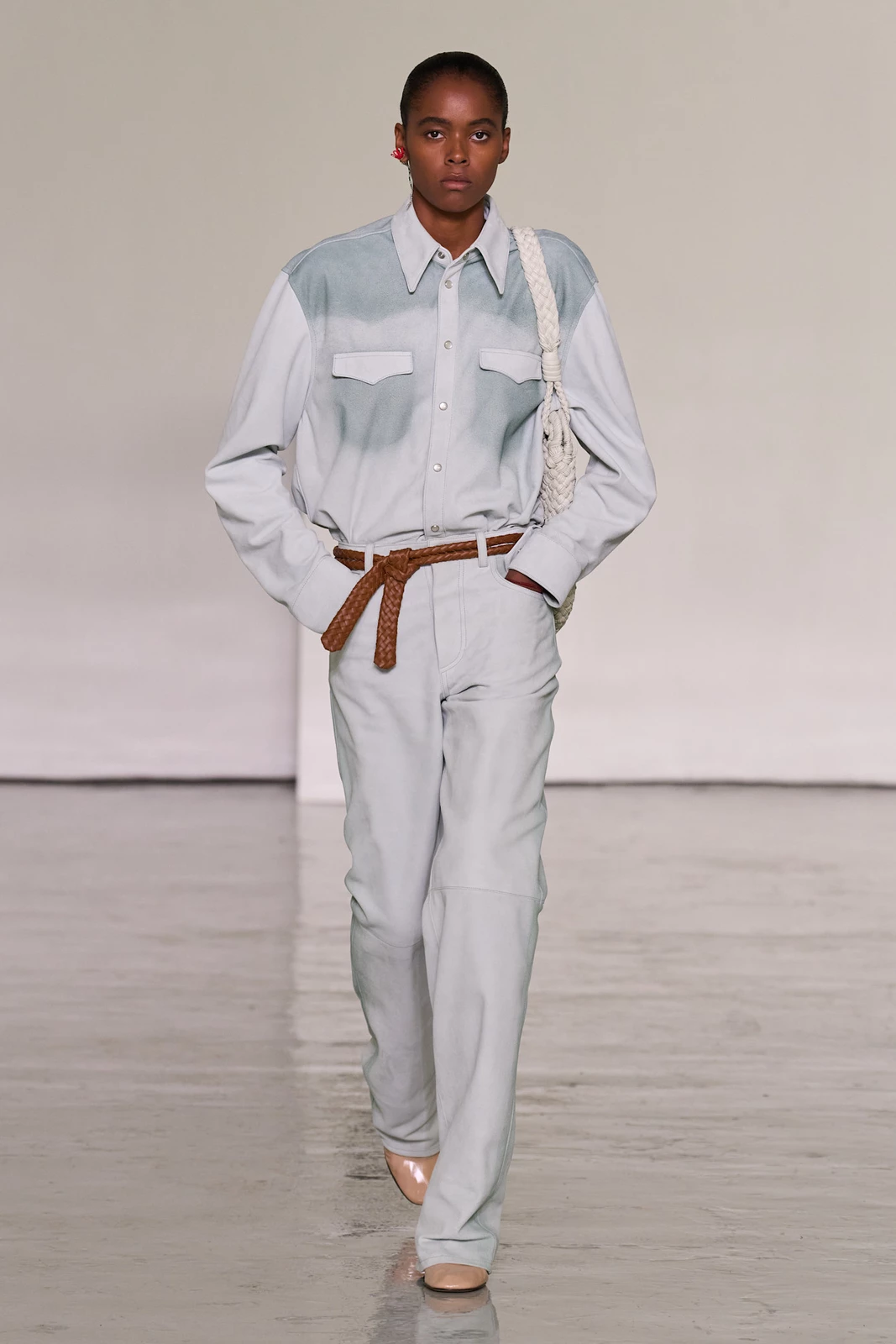 Bottega Veneta S27 024
