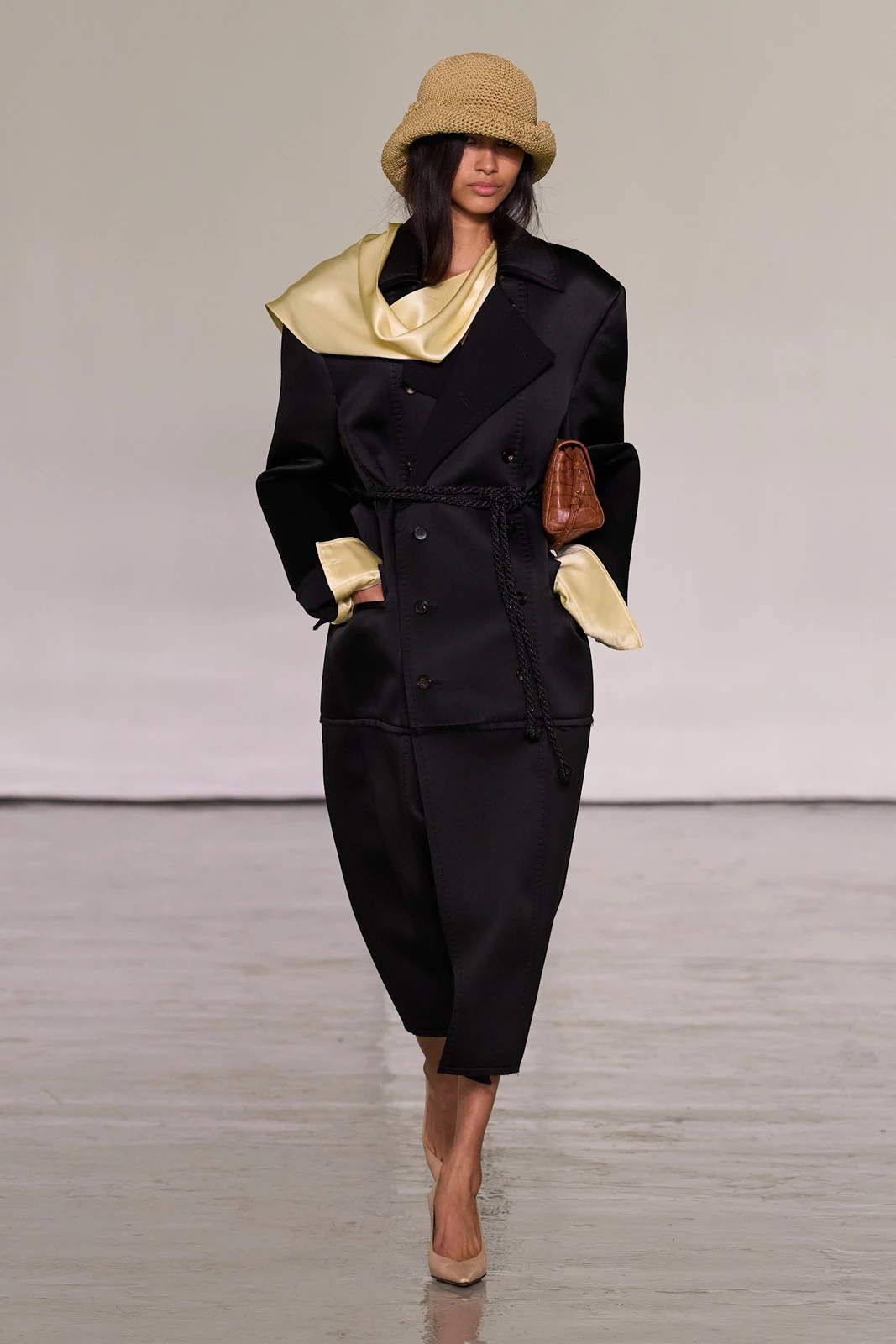Bottega Veneta S27 047