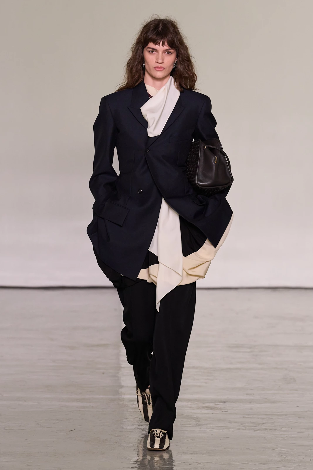 Bottega Veneta S27 058