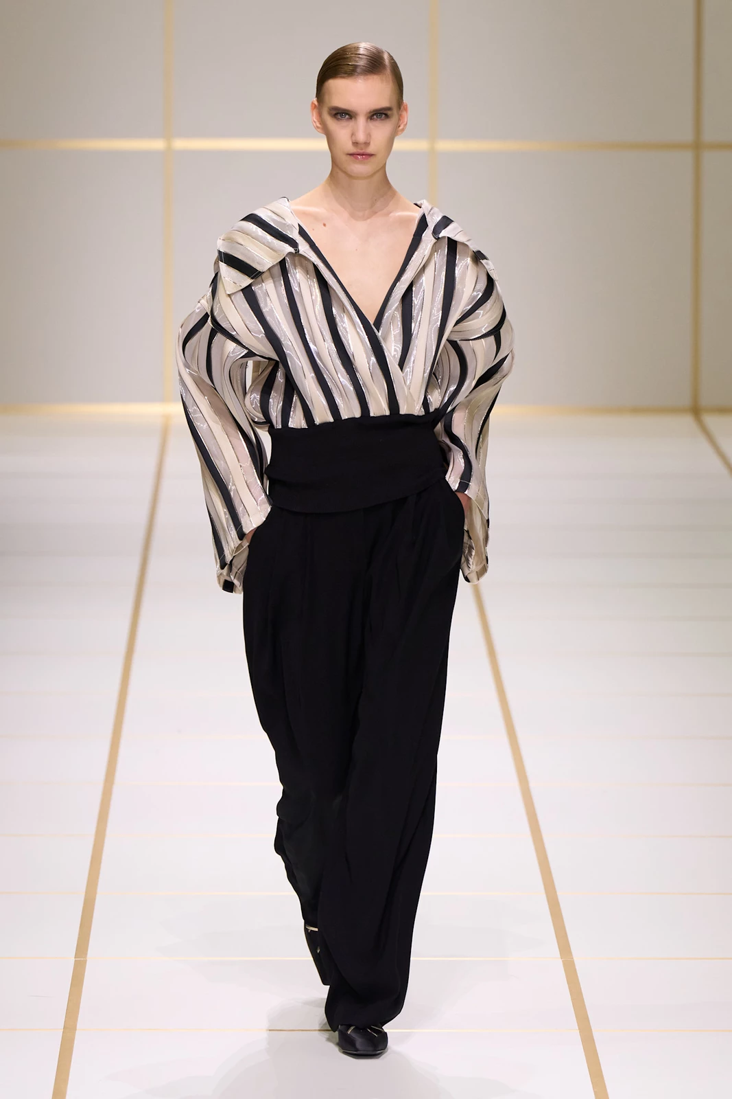 Giorgio Armani S27 023