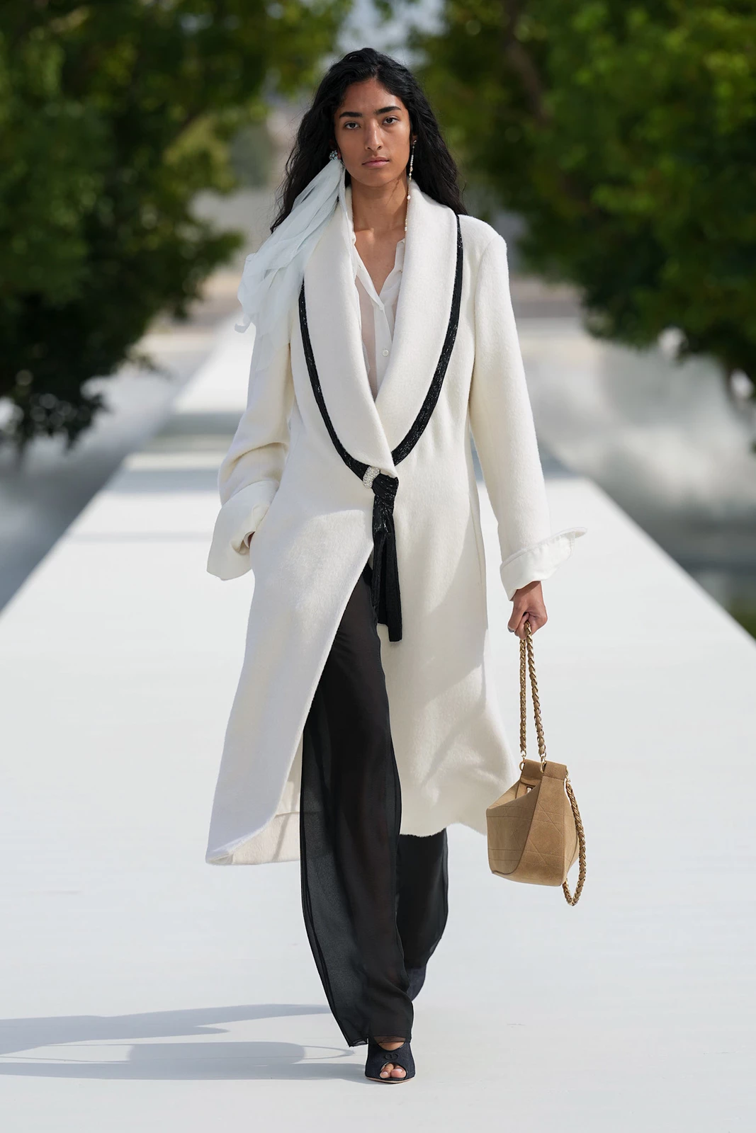Christian Dior S27 018