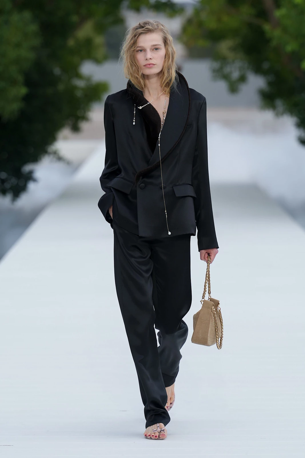 Christian Dior S27 044