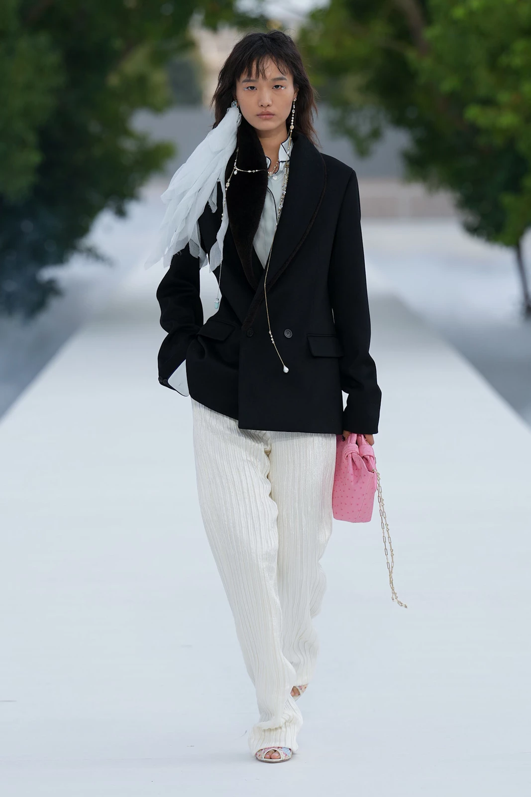 Christian Dior S27 054