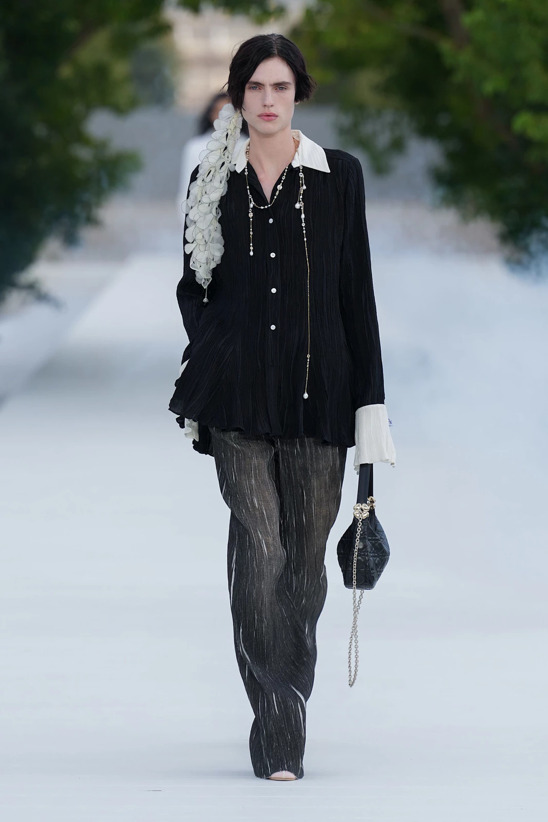 Christian Dior S27 056