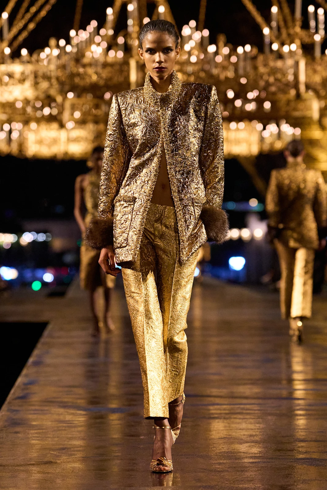 Saint Laurent S27 034