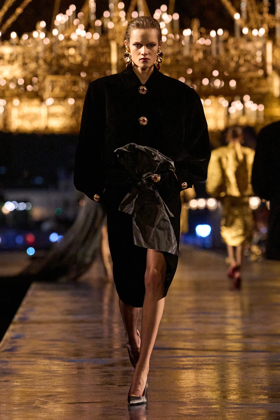 Saint Laurent S27 052
