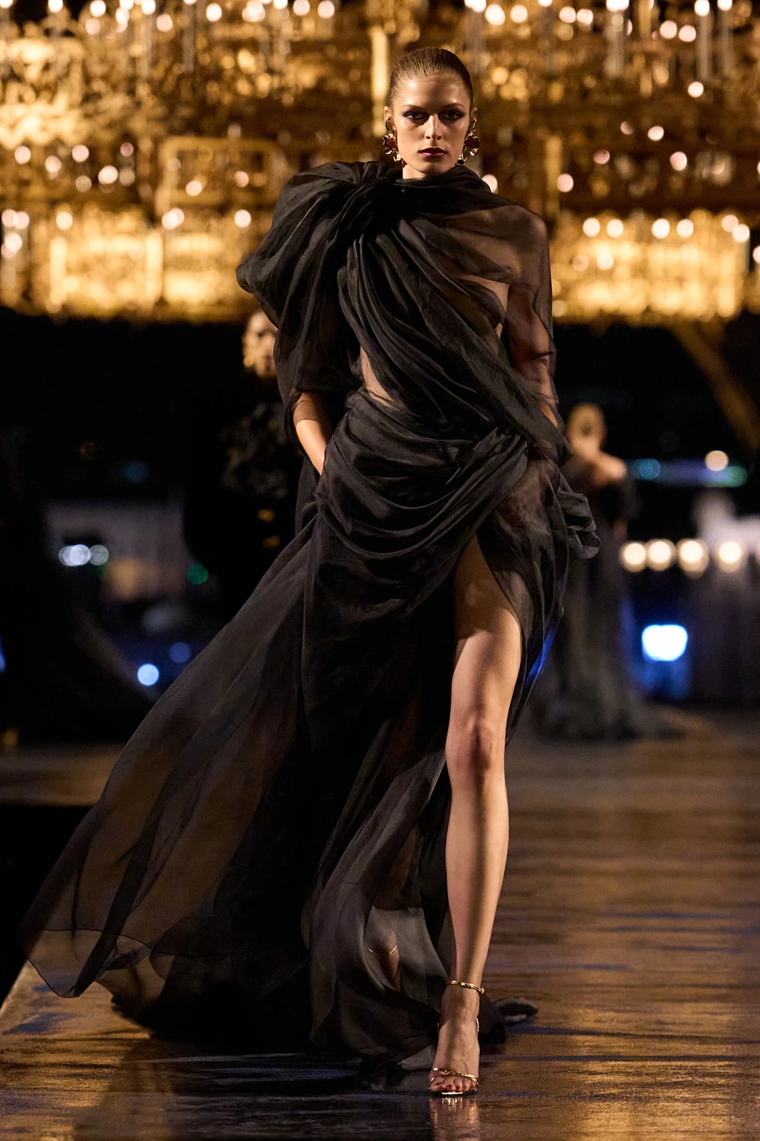 Saint Laurent S27 057