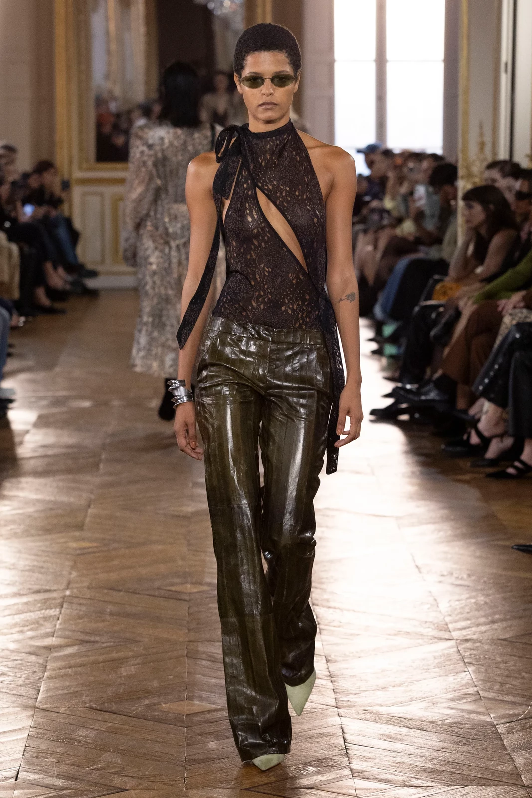 00008-balmain-spring-2027-ready-to-wear-credit-brand