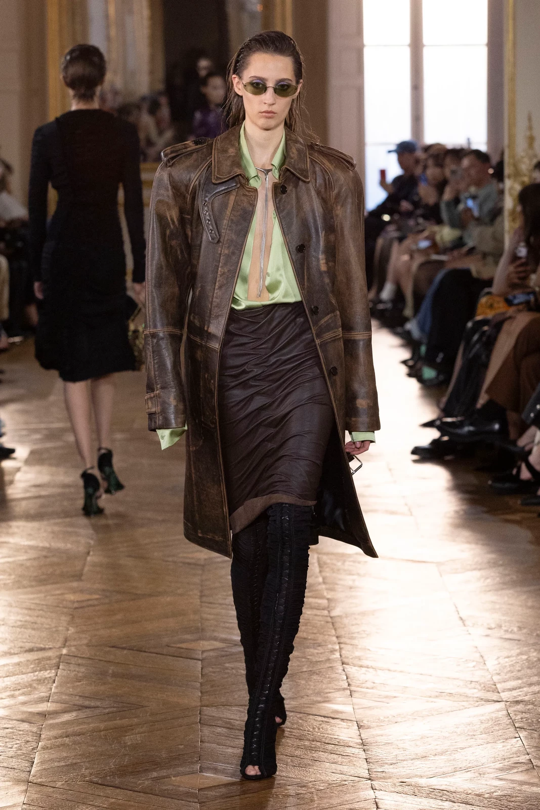 00016-balmain-spring-2027-ready-to-wear-credit-brand