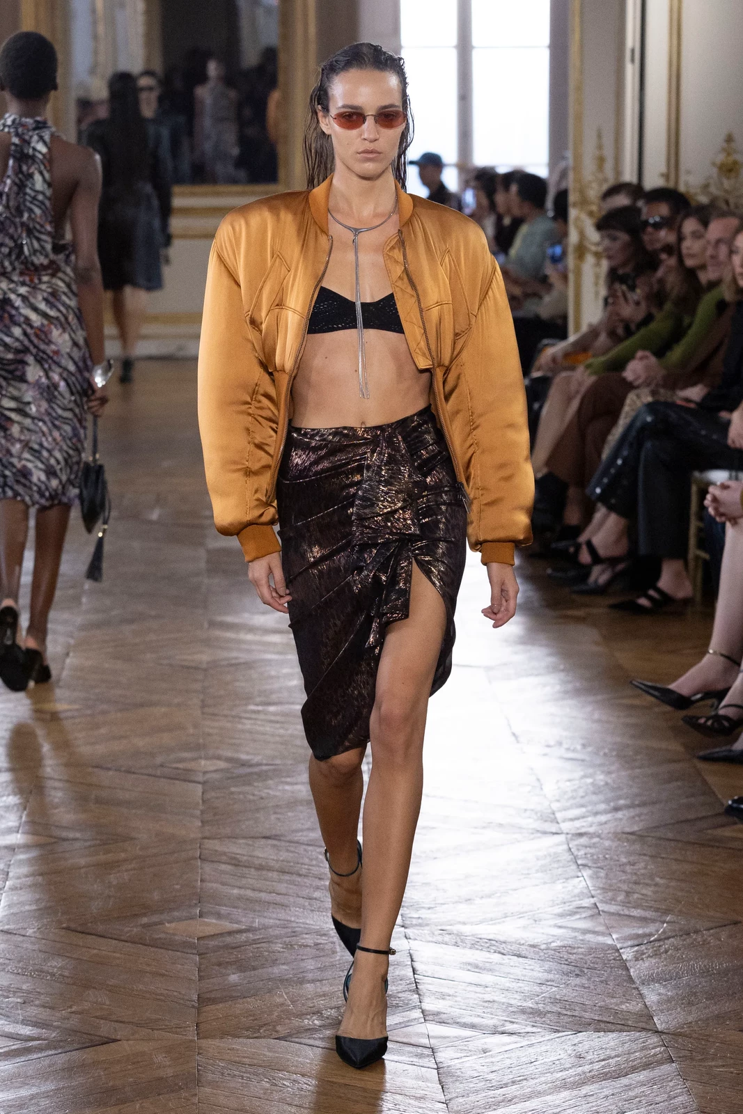 00037-balmain-spring-2027-ready-to-wear-credit-brand