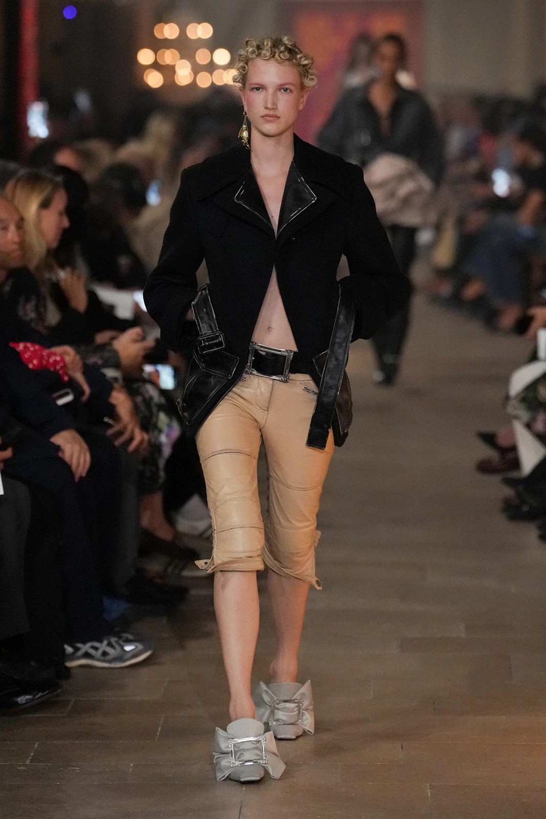 Acne S27 002