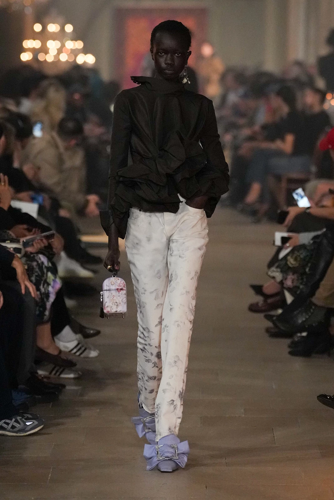 Acne S27 019