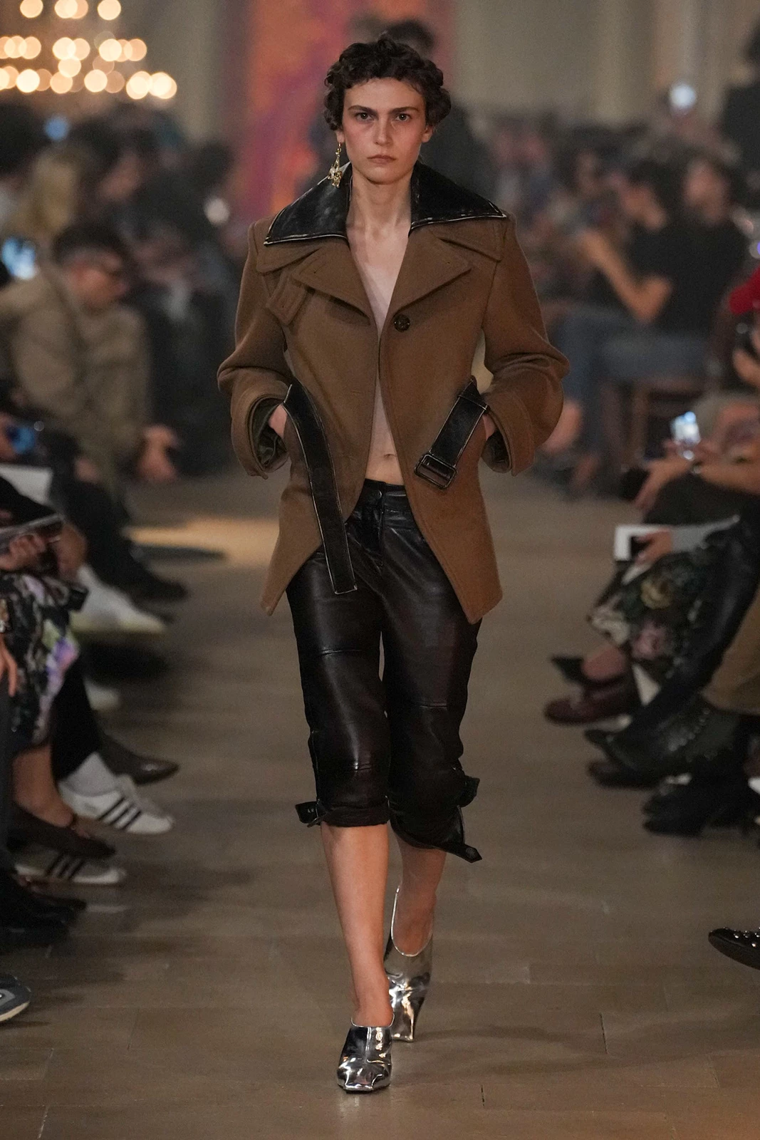 Acne S27 022