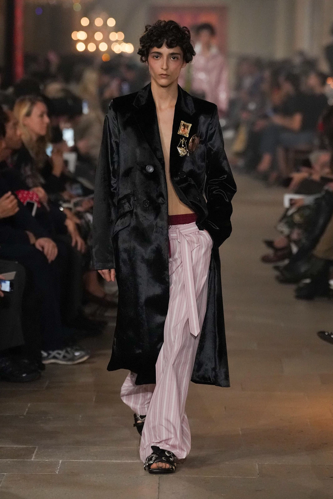 Acne S27 028