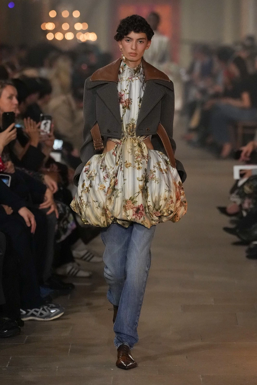 Acne S27 046
