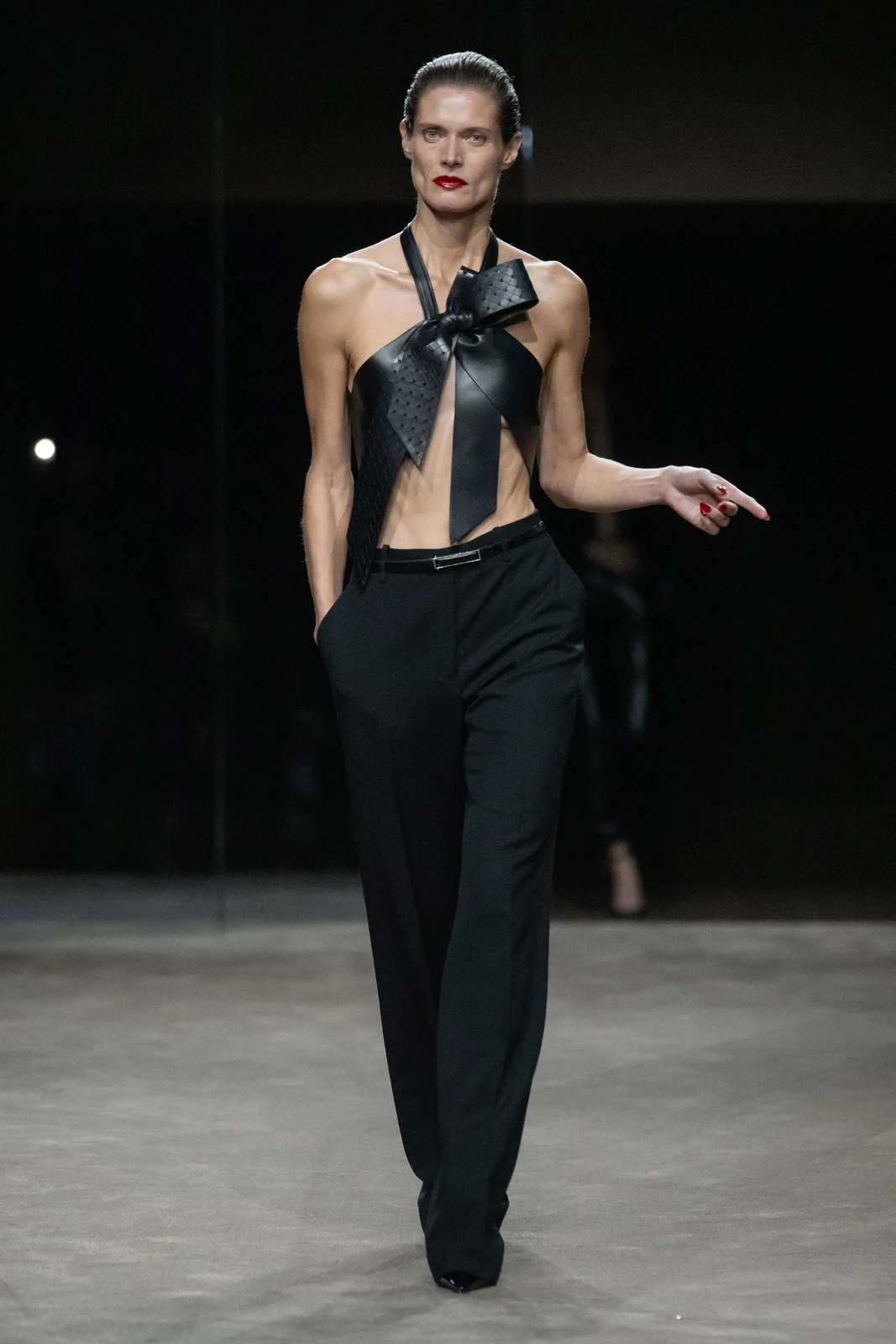 00007-tom-ford-spring-2027-ready-to-wear-credit-brand