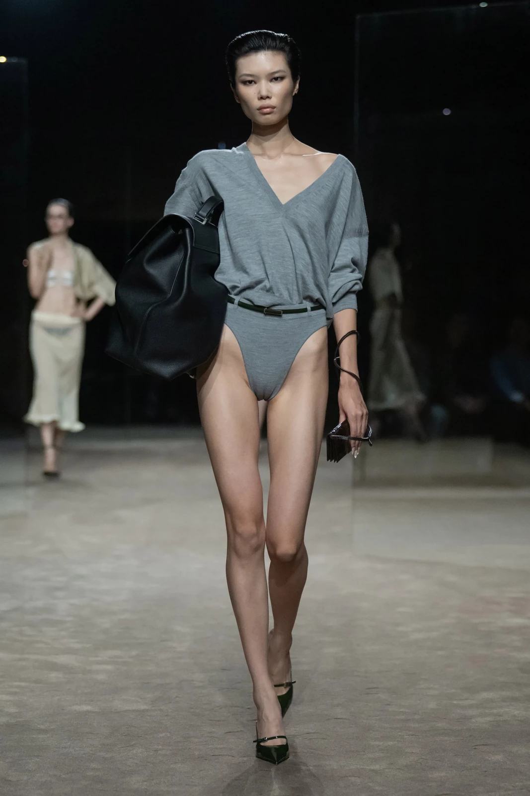 00034-tom-ford-spring-2027-ready-to-wear-credit-brand