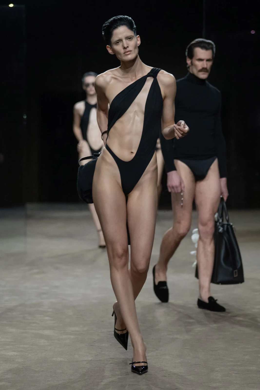 00061-tom-ford-spring-2027-ready-to-wear-credit-brand