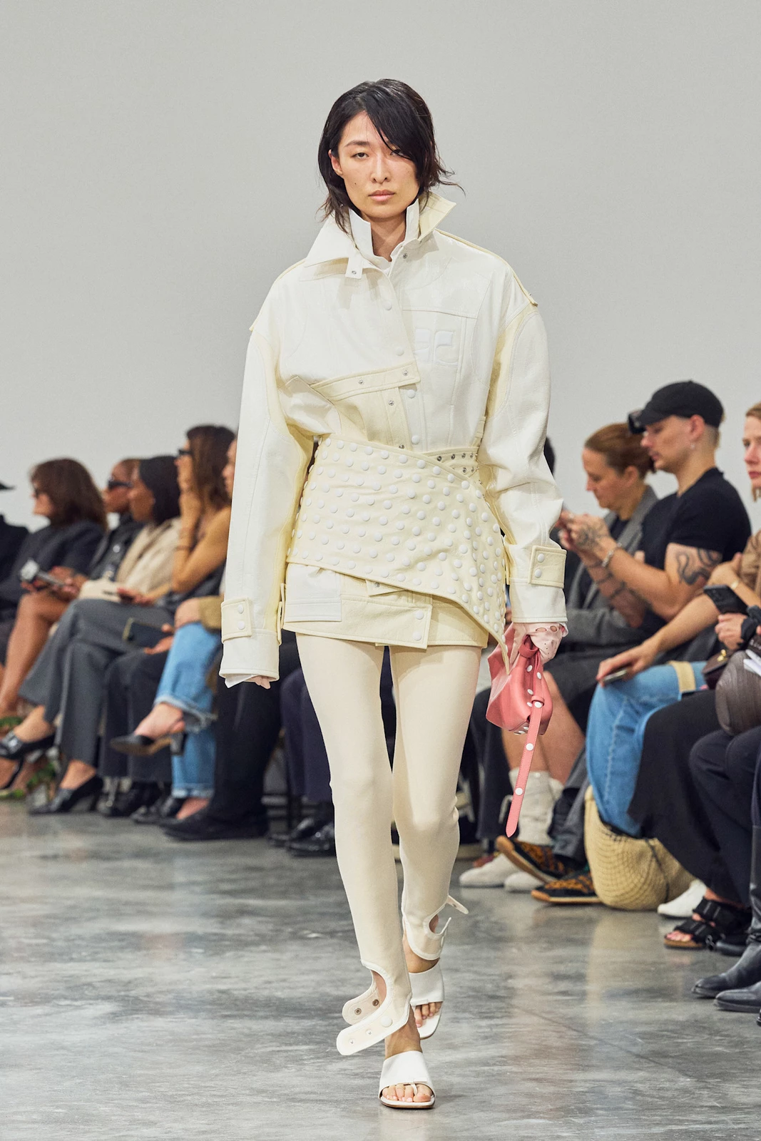 Courreges PO S27 005
