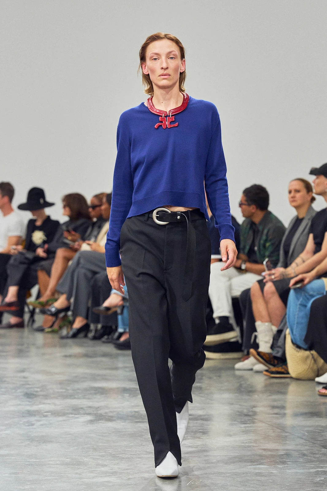 Courreges PO S27 008
