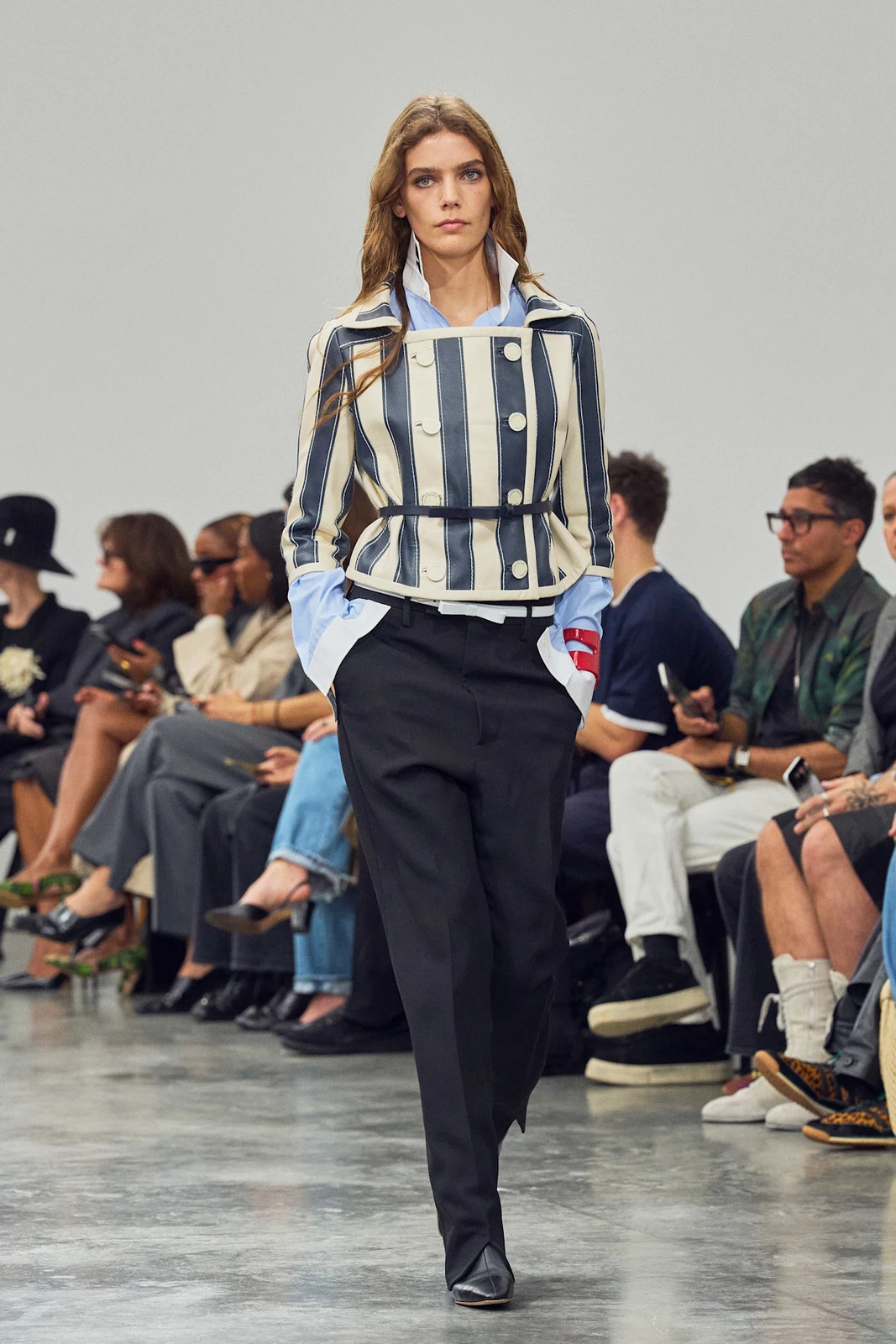 Courreges PO S27 013