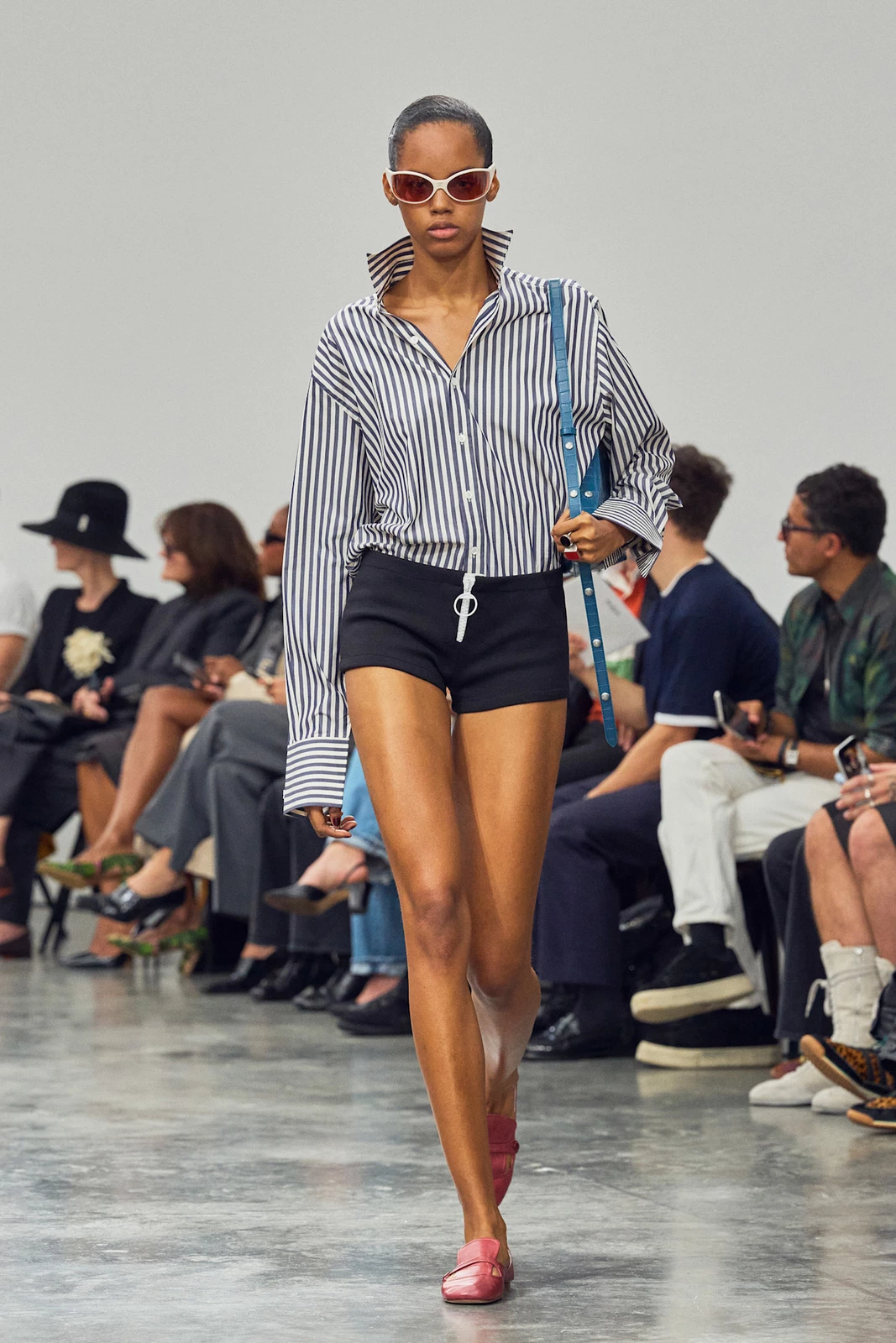Courreges PO S27 015
