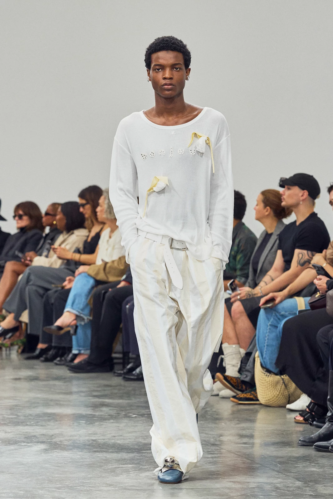 Courreges PO S27 016