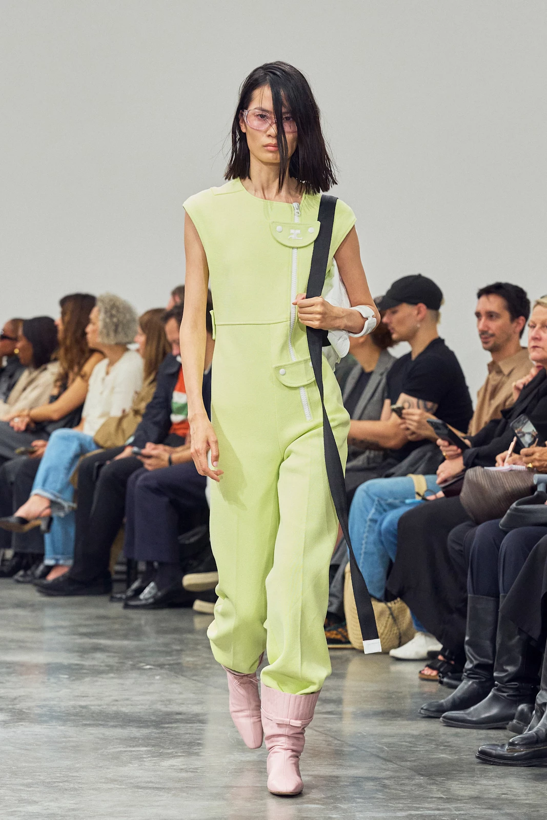 Courreges PO S27 036