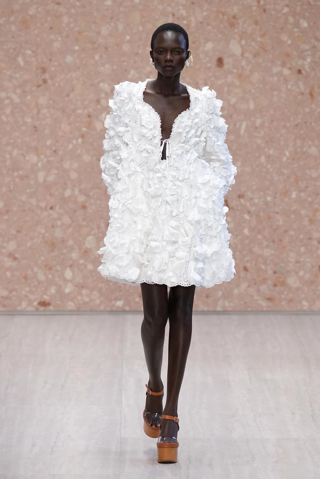 Chloe S27 016