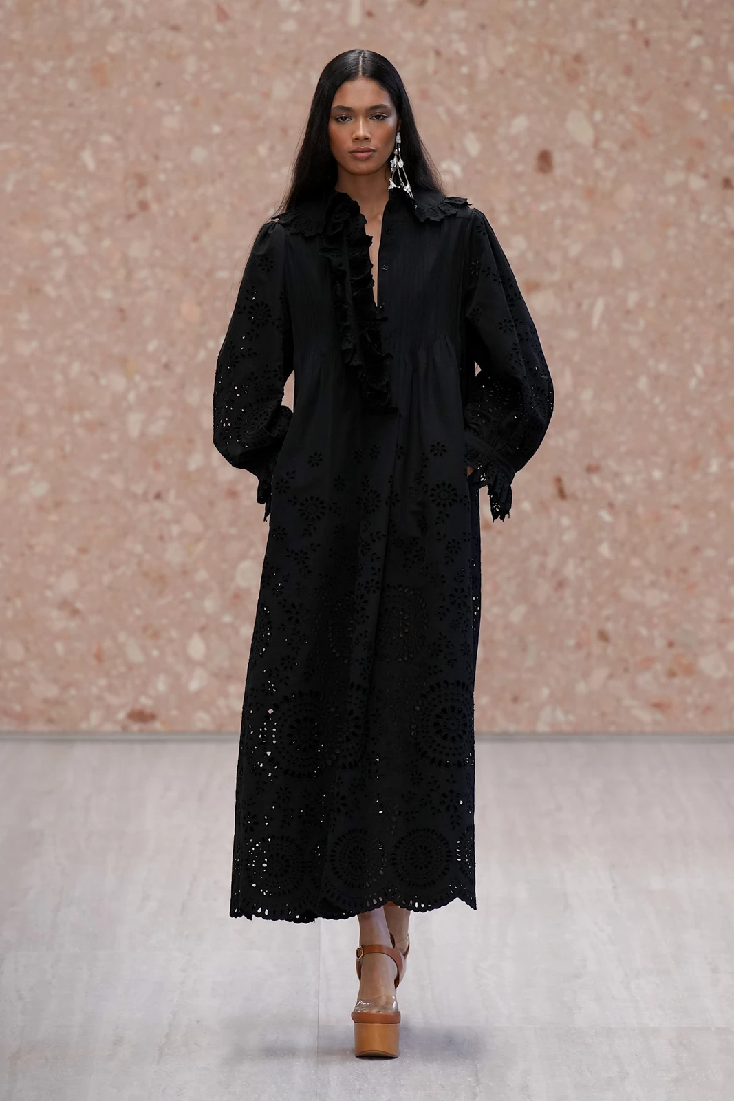 Chloe S27 017