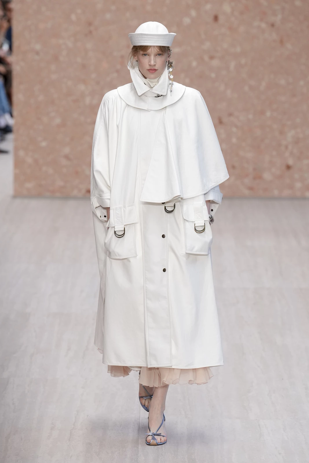 Chloe S27 019