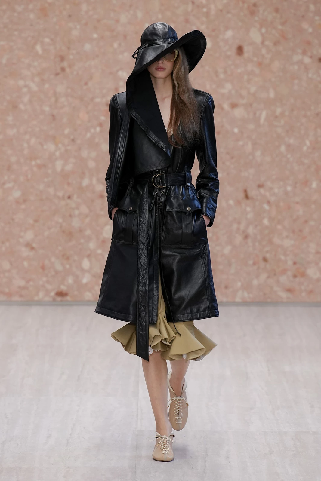 Chloe S27 024