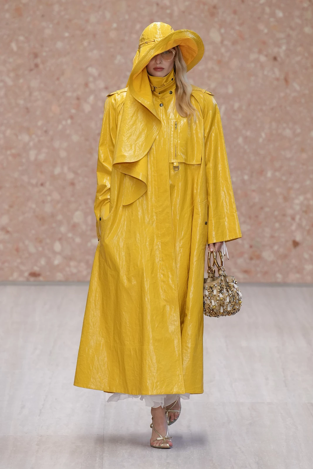 Chloe S27 033