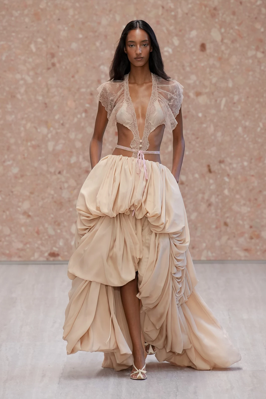 Chloe S27 053