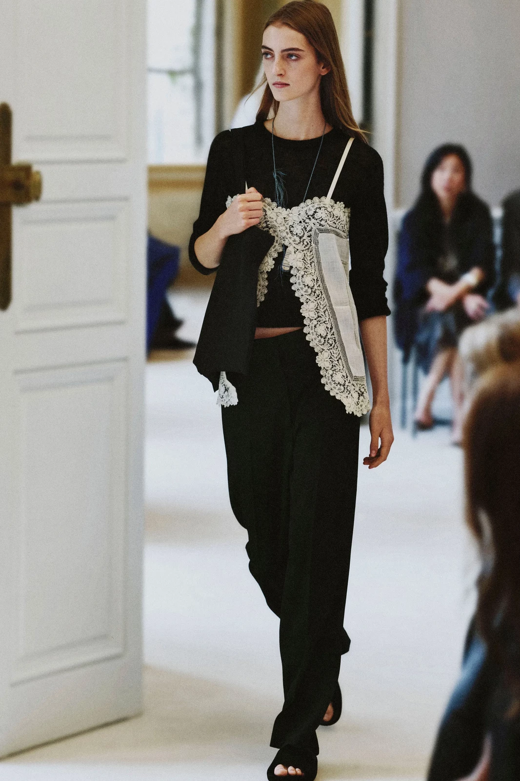 00006-the-row-spring-2027-ready-to-wear-credit-brand