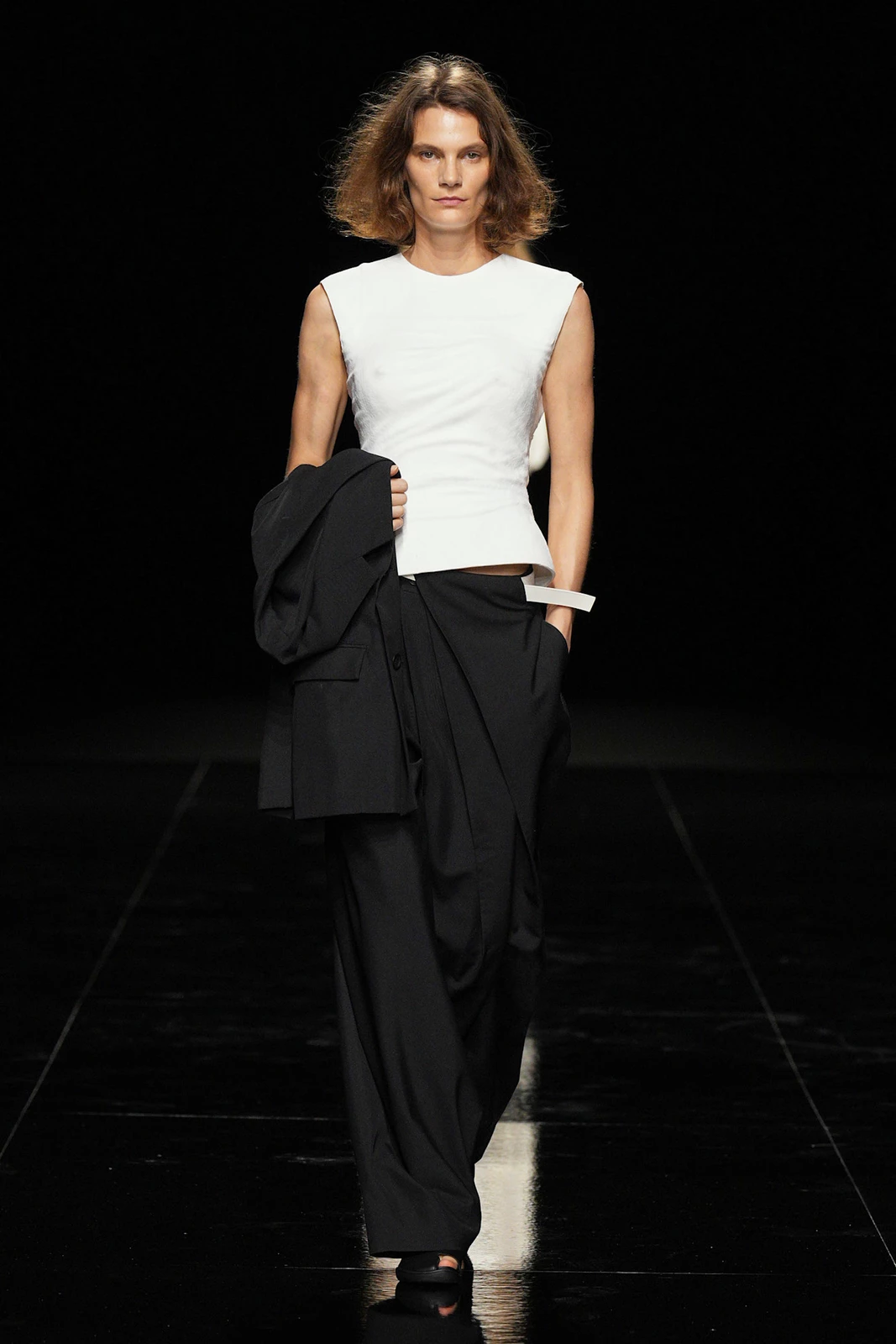 Miyake S27 005