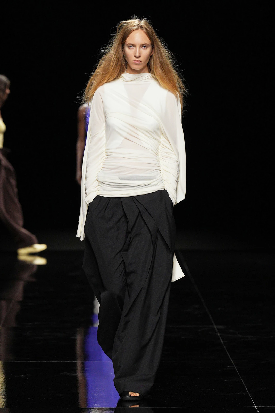 Miyake S27 006