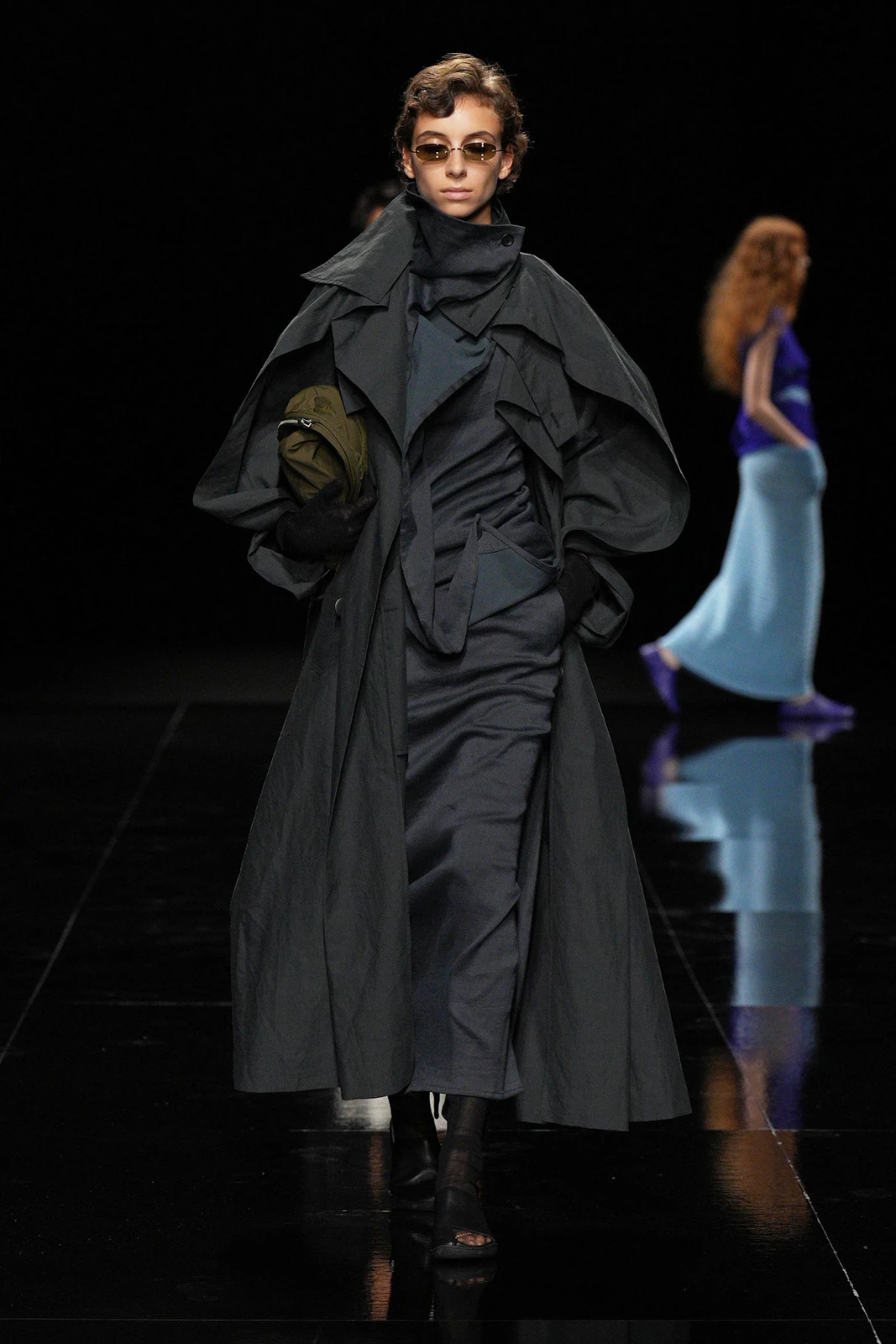 Miyake S27 013