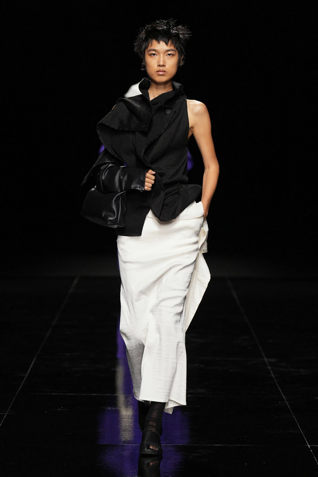 Miyake S27 014