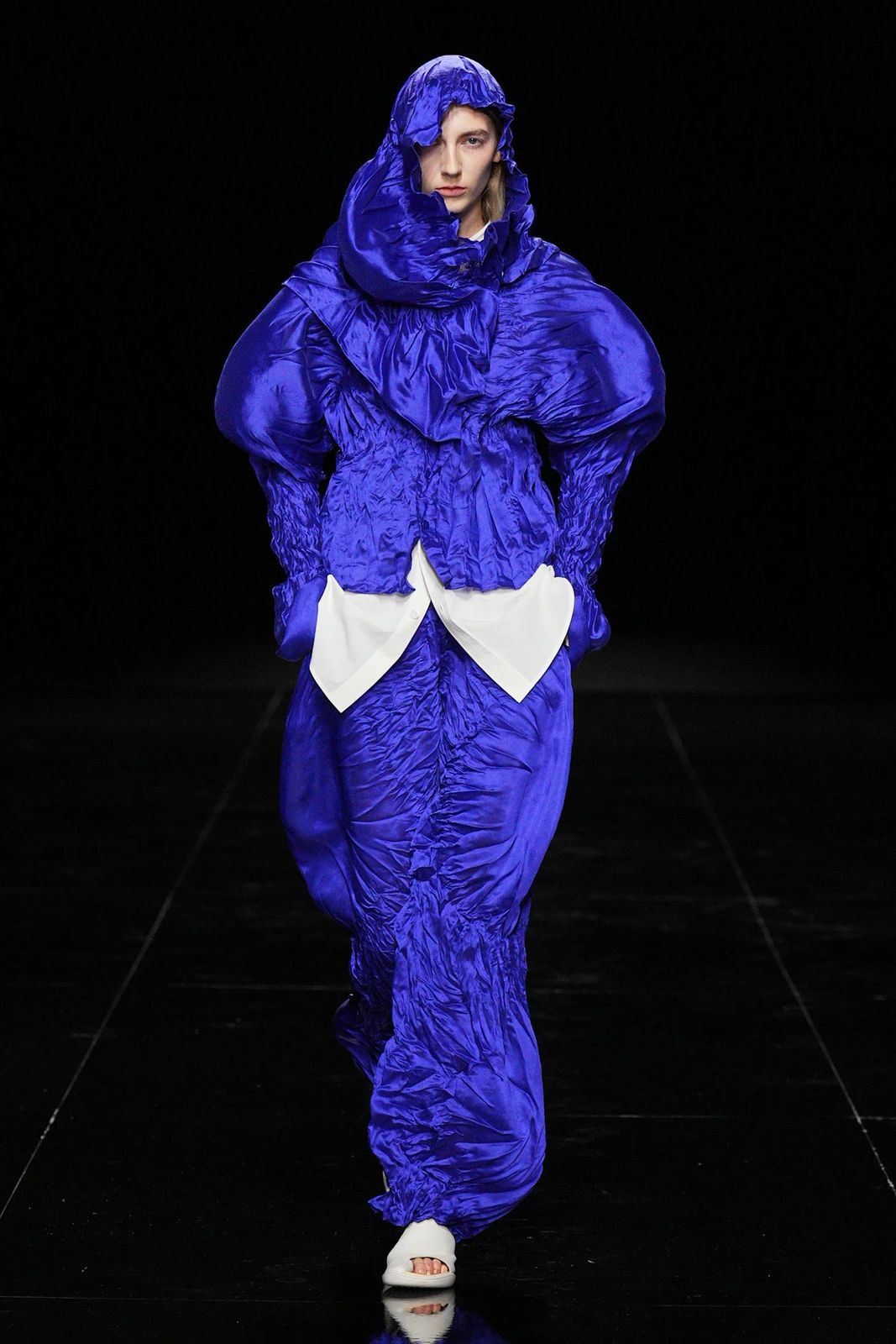 Miyake S27 024