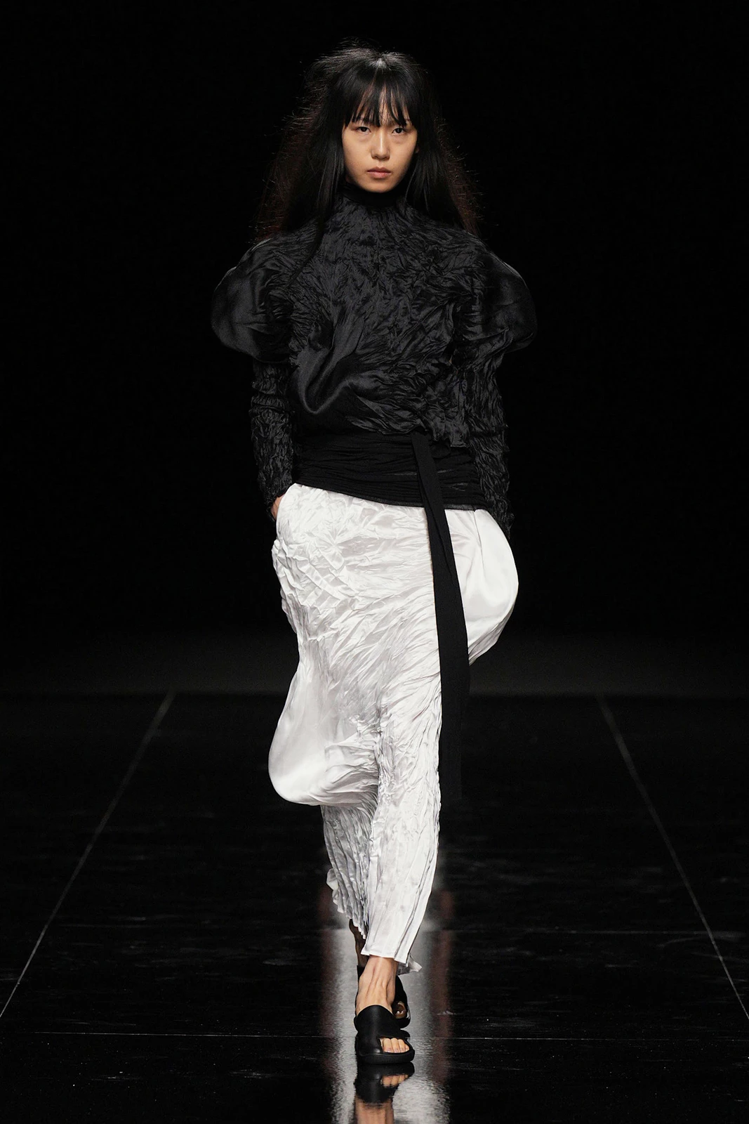 Miyake S27 025