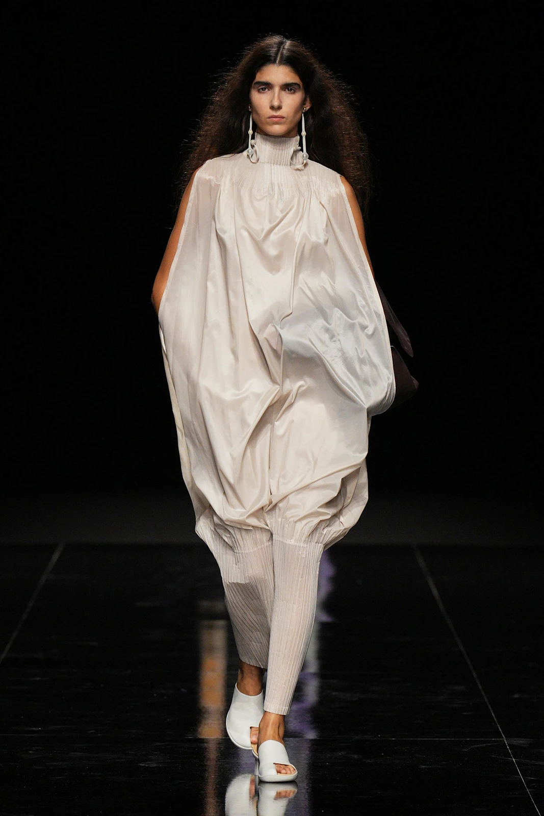 Miyake S27 030