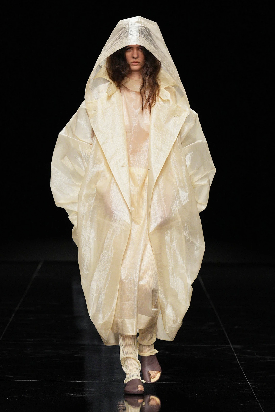 Miyake S27 047