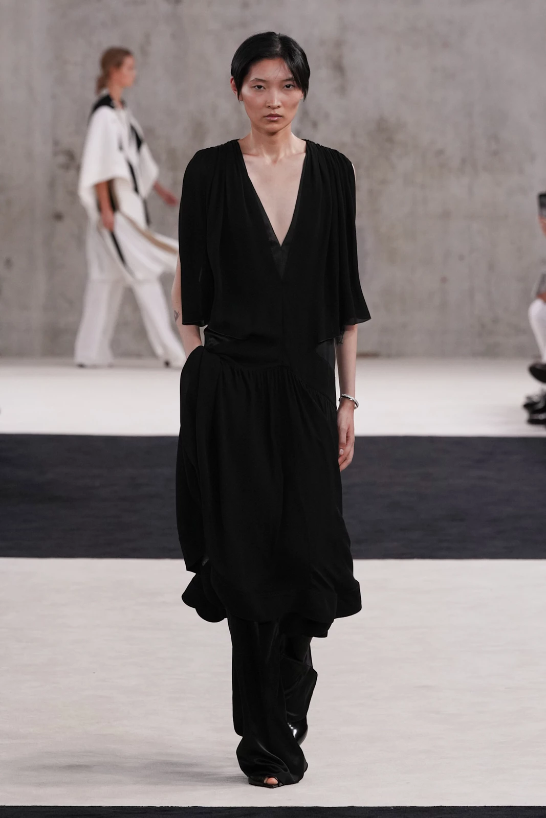 Lanvin S27 009