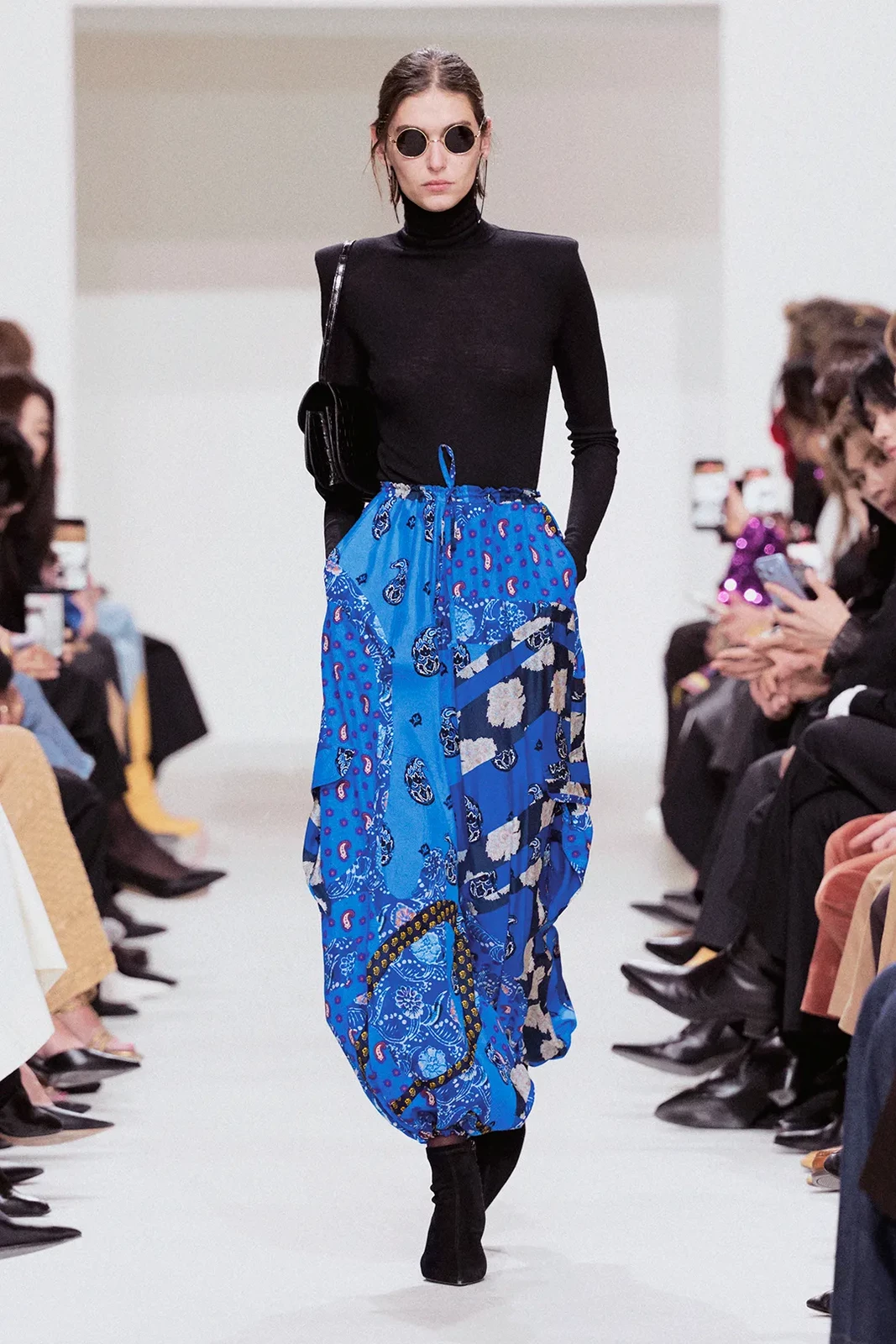 00054-celine-spring-2027-ready-to-wear-credit-brand