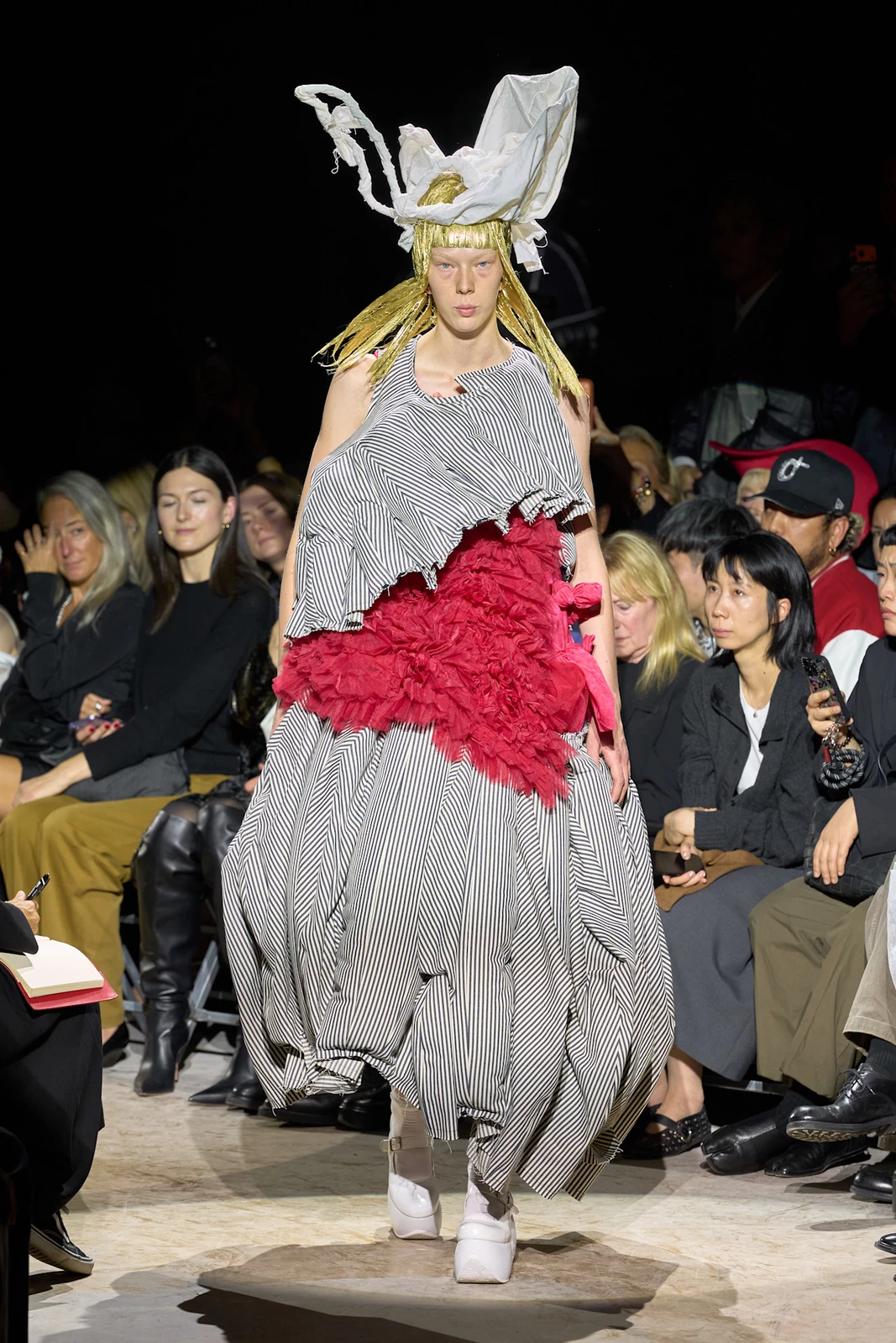 Comme Des Garcons S27 004