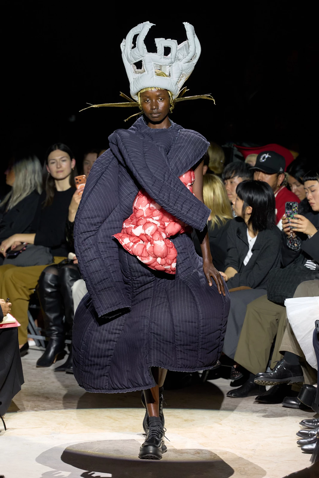 Comme Des Garcons S27 018