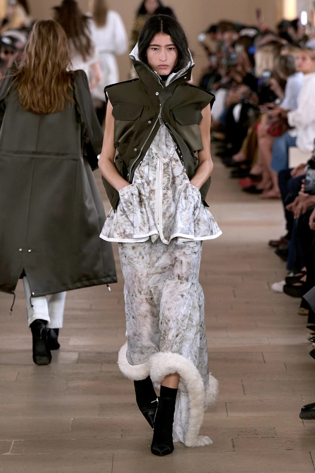 Sacai S27 018