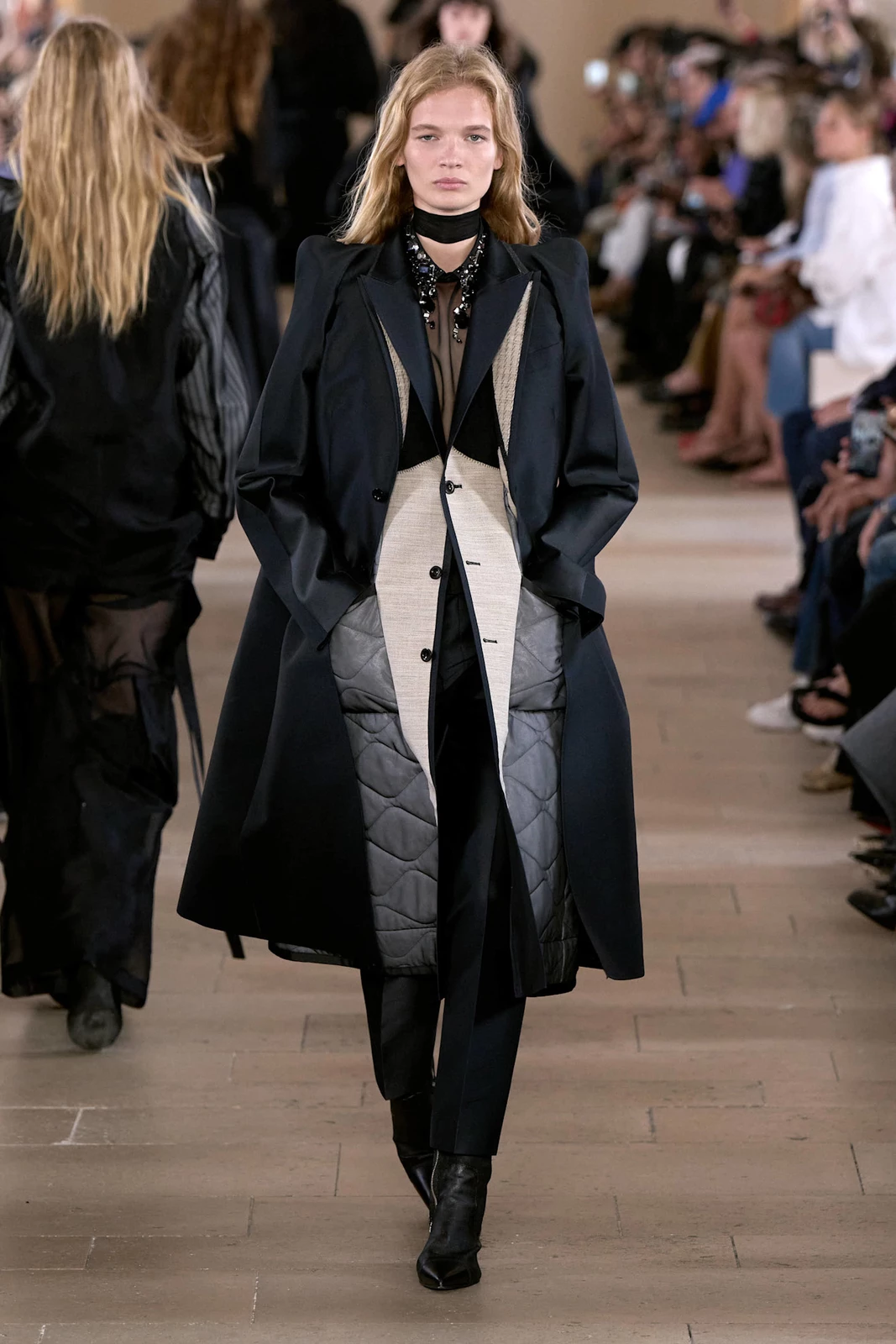 Sacai S27 027